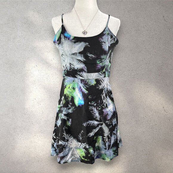 American Eagle Outfitters Dress Women’s M Black Tropical Print Mini Fit & Flare - Picture 1 of 7